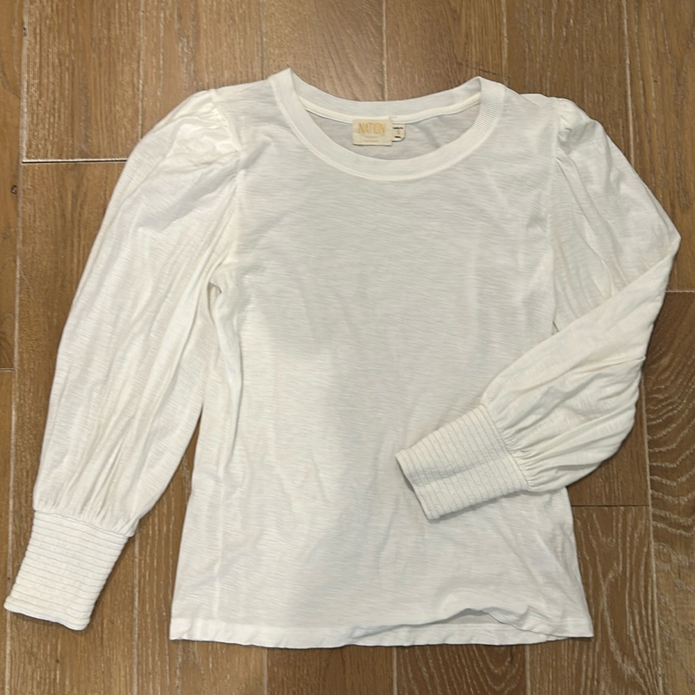 NationLTD white puff sleeve top